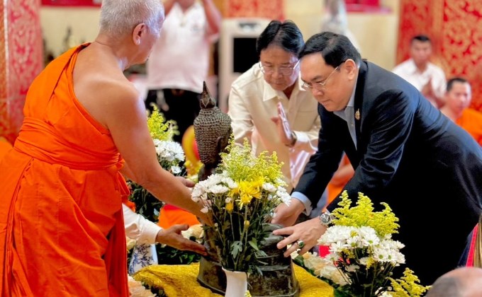 คืนพระพุทธรูปโบราณ 300 ปีให้ลาว “อุปกิต” หนุนยูเนสโกยกย่องครูบาเจ้าศรีวิชัย