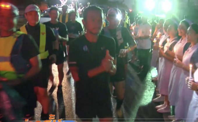 “ตูน บอดี้สแลม” ออกวิ่งหลังหยุดพัก 1 วัน