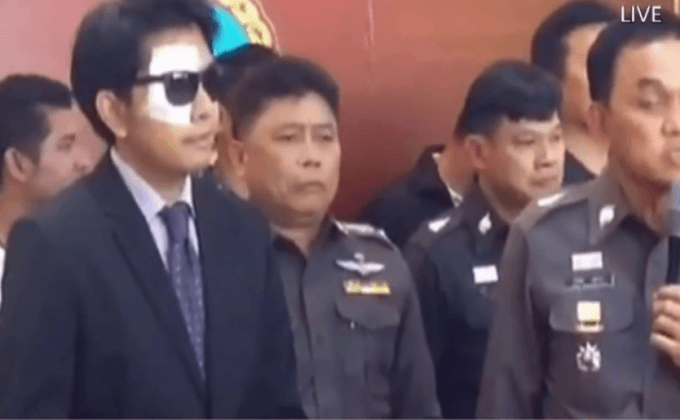 จับวัยรุ่นแข่งจักรยานยนต์และทำร้ายผู้เสียหาย