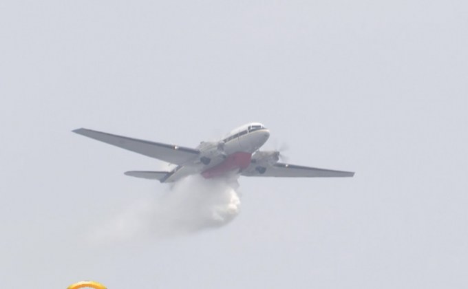 ทอ.บินโปรยละอองน้ำ แก้ปัญหาฝุ่นละอองในอากาศ