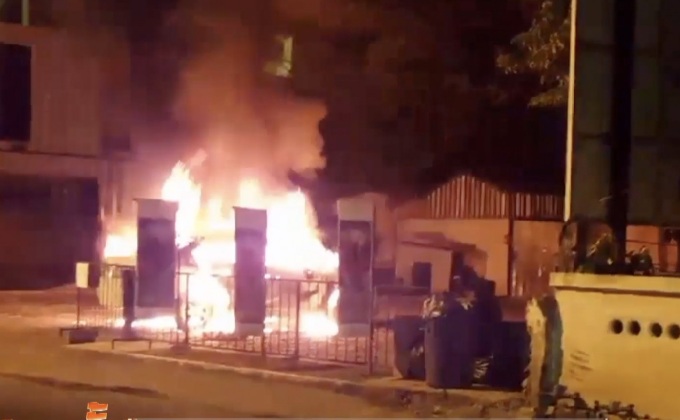 ไฟไหม้รถยนต์กลางเมืองเชียงใหม่เจ้าของรอดหวุดหวิด