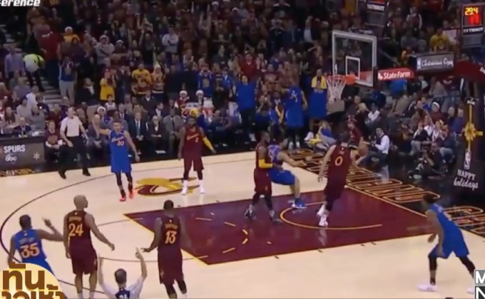 แคฟส์บดชนะนักรบ เกมสุดมันฉลองคริสต์มาส