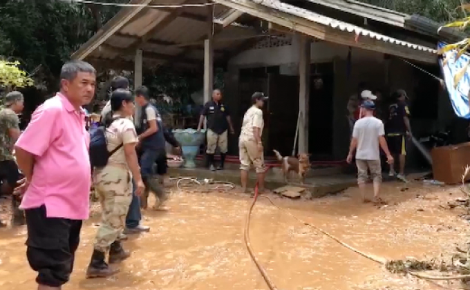 จ.สุราษฎร์ฯ สั่ง 3 อำเภอรับมือน้ำท่วม น้ำป่า ดินถล่ม