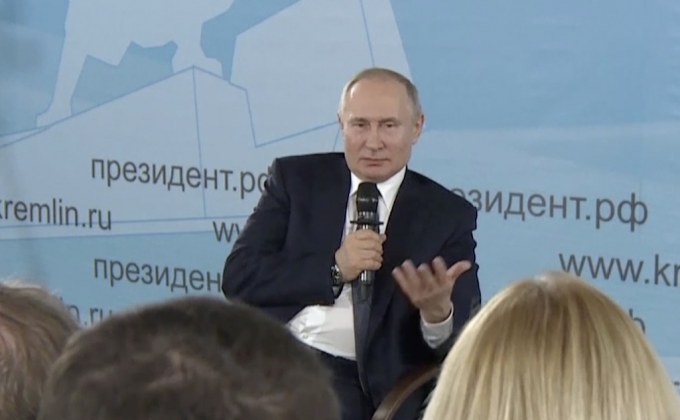 รัสเซียอาจเลื่อนโหวตแก้รัฐธรรมนูญ