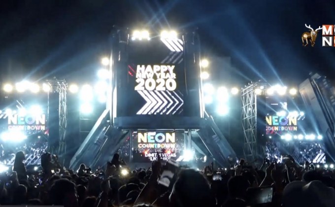 แดนซ์ข้ามปีในเทศกาลดนตรีสุดมันส์ “NEON COUNTDOWN”
