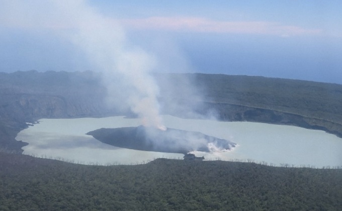 วานูอาตูอพยพประชาชนบนเกาะอัมเบเกรงภูเขาไฟปะทุ