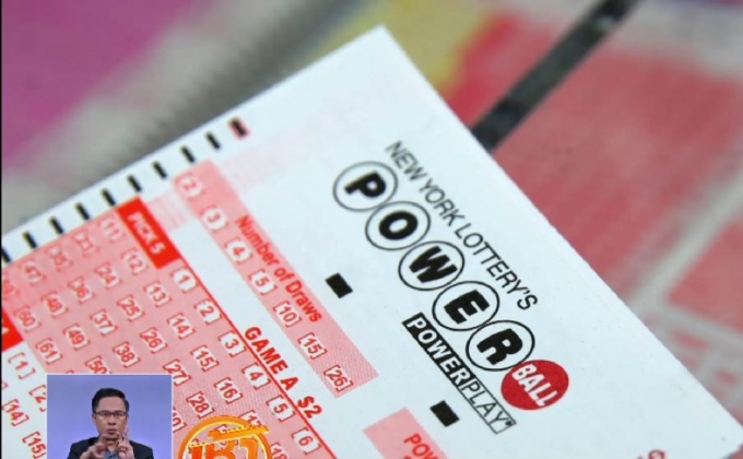หนุ่มอเมริกันถูกแจ็กพอตพาวเวอร์บอล 1.5 หมื่นล้าน