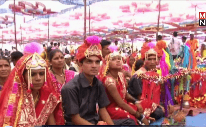 พิธีสมรสหมู่ 1,121 คู่ ในอินเดีย