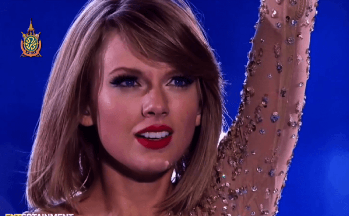 “เทเลอร์ สวิฟต์” คว้าตำแหน่ง ศิลปินโกยรายได้มากที่สุดในโลก