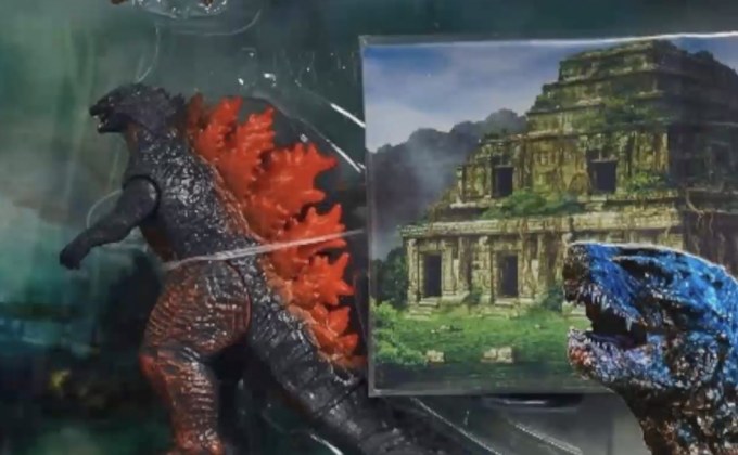 หลุดสปอยล์! ของเล่นใหม่ Godzilla: King of the Monsters เผยร่าง Burning Godzilla