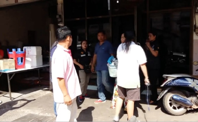 บุกรวบนักพนันหวยเถื่อนกลางเมืองอุดรฯ