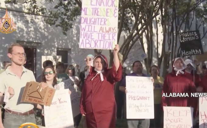 ​รัฐอะลาบามาผ่านกฎหมายห้ามทำแท้งเข้มงวดสุด