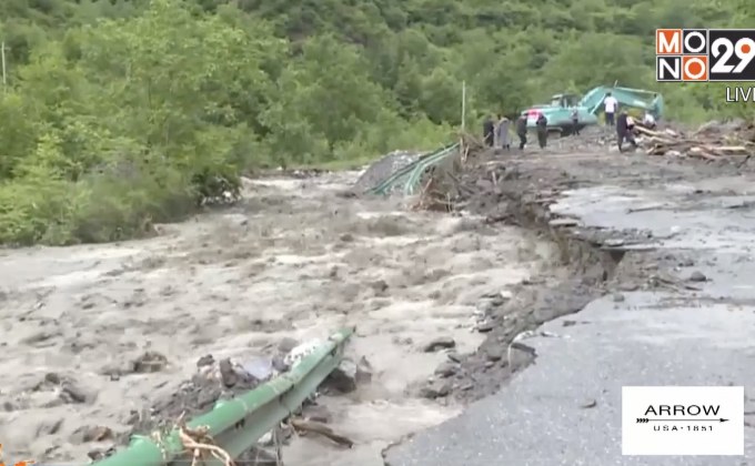 น้ำท่วมแหล่งท่องเที่ยวจีน