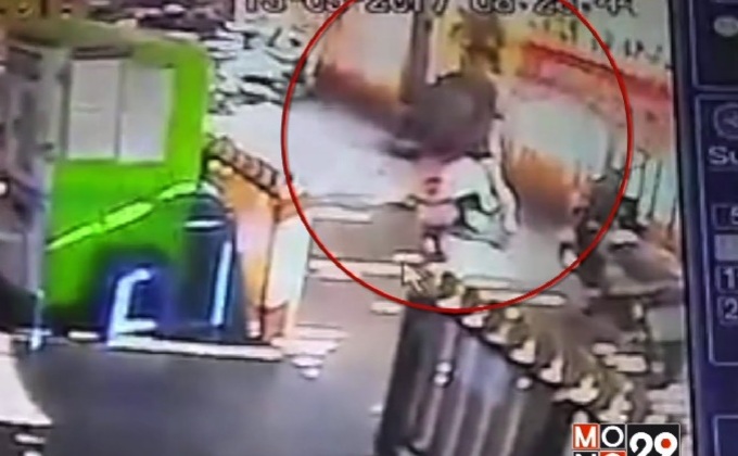 จับหนุ่มอนาจาร รถจักรยานยนต์นักศึกษาหญิง