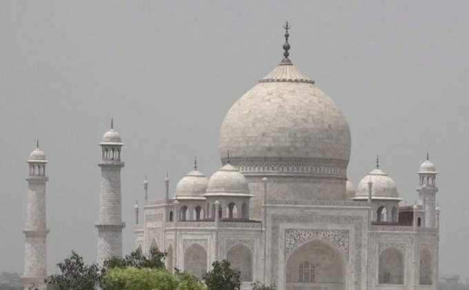 เที่ยว “ทัชมาฮาล” ต้องใส่หน้ากาก-รักษาระยะห่าง