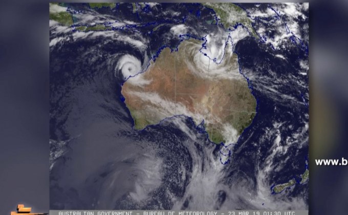 ออสเตรเลียเตรียมรับมือไซโคลนถล่ม 2 ลูก