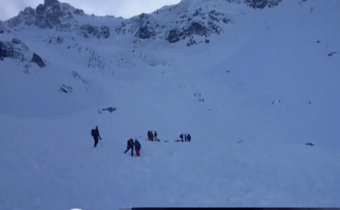 หิมะถล่มบริเวณเทือกเขาแอลป์ในออสเตรีย