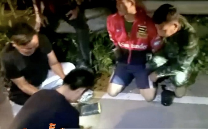 ไล่ล่าแก๊งค้ายาพยายามหลบหนี จ.บึงกาฬ