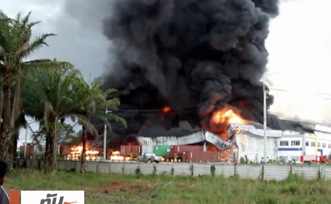 เพลิงเผาวอด โรงงานผลิตถุงมือยางรายใหญ่ จ.ตรัง