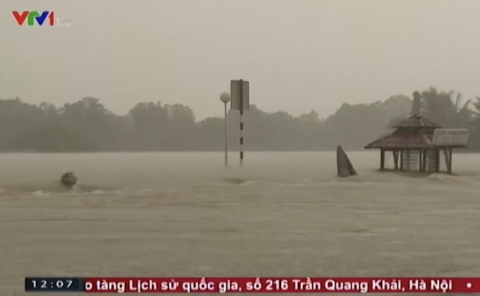 พายุไต้ฝุ่น “ด็อมเร็ย” พัดถล่มเวียดนาม