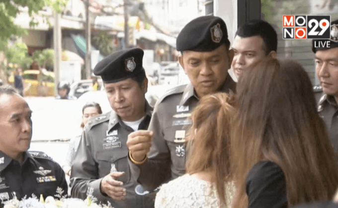 “พล.ต.ท.ศานิตย์” เยี่ยมครอบครัวเหยื่อวัยรุ่นรุมทำร้าย