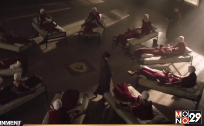 กลุ่มสิทธิสตรีพร้อมใจใส่ชุด The Handmaid’s Tale เรียกร้องสิทธิ์การทำแท้ง