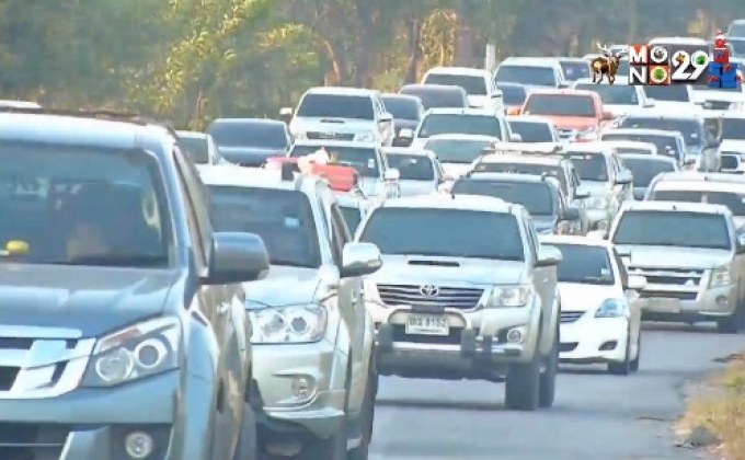 จราจร ถ.มิตรภาพ ปริมาณรถหนาแน่น-ชะลอตัว