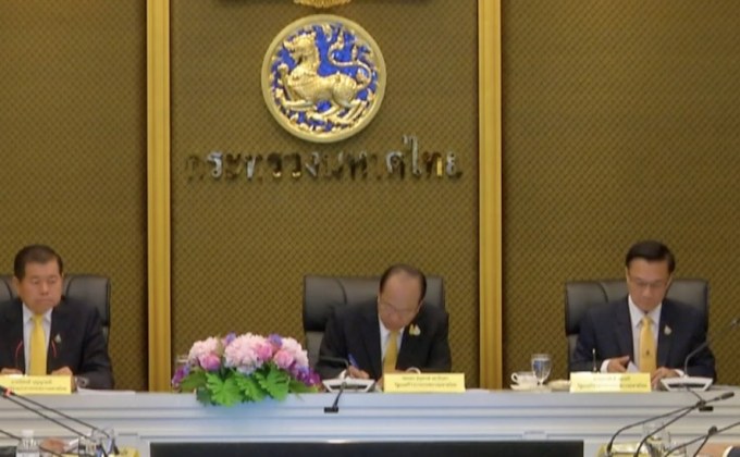 มท.สั่งเตรียมจัดงานวันพ่อ เชิญชวนสวมเสื้อเหลือง