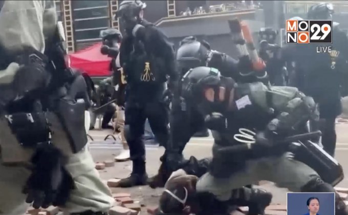 ตร.ฮ่องกงใช้ไม้แข็ง ล้อมจับผู้ชุมนุม