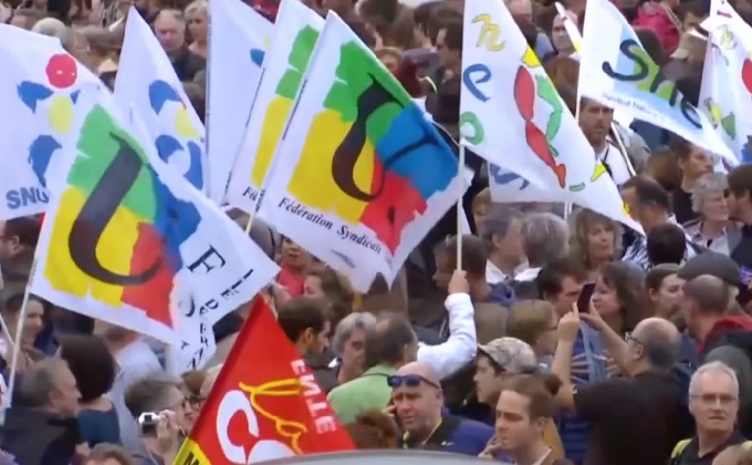 ประท้วงแผนปฏิรูปกฎหมายแรงงานฝรั่งเศส