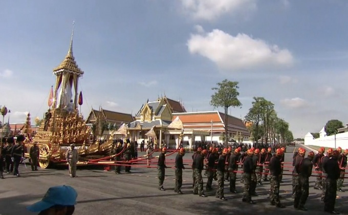 ซ้อมย่อยริ้วขบวนพระบรมราชอิสริยยศ สมพระเกียรติ