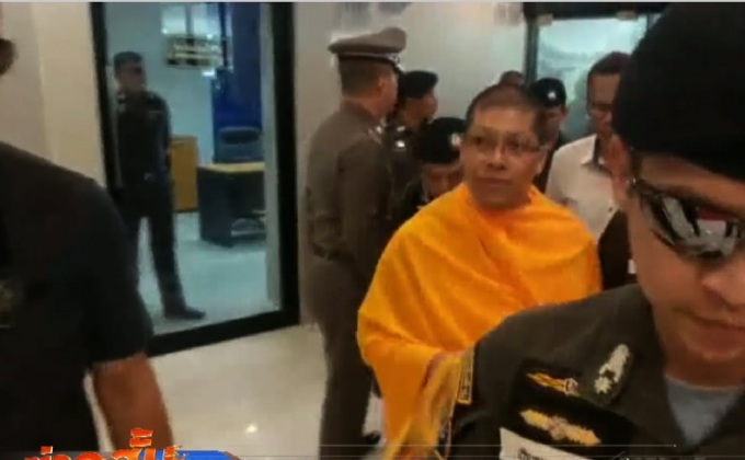 “พระสนิทวงศ์”เข้ามอบตัวที่กองปราบ