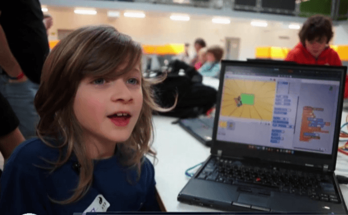 เด็กเขียนโปรแกรมคอมพิวเตอร์ในอังกฤษ