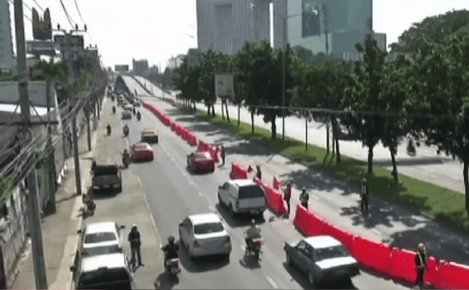 ถ.รัชดารถติดหนักปิดข้ามแยกรัชโยธิน