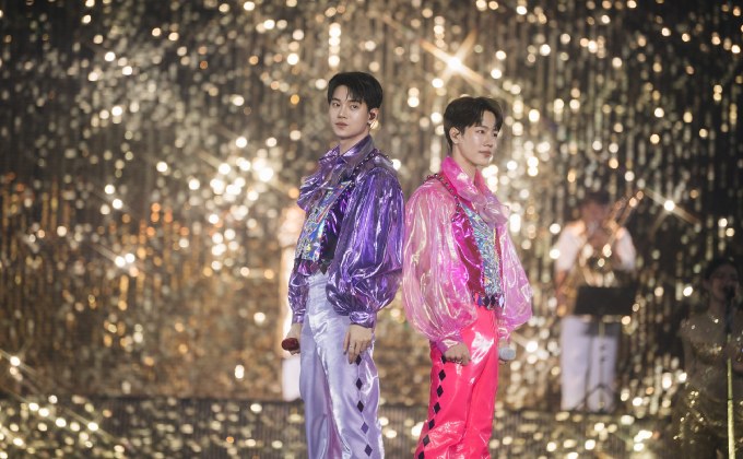 มิตรรักแฟนเพลงม่วนทั่วหน้า! “หยิ่น – วอร์” เสิร์ฟความสนุกผ่าน “หยิ่นวอร์ คอนเสิร์ตดอกนีออนรอรัก”