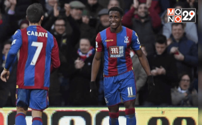 แข้งพาเลซหักค่าจ้างเข้าการกุศลทุกเดือน