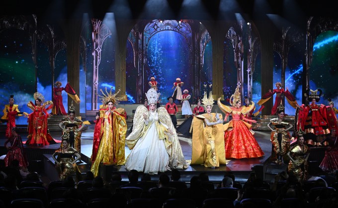 ทิฟฟานี่โชว์ พัทยา เปิดมิติใหม่แห่งการแสดง “Crystallize a Dream” ฉลอง 50 ปีแห่งความภูมิใจและความหลากหลายที่ขับเคลื่อน Soft Power ไทยสู่เวทีโลก