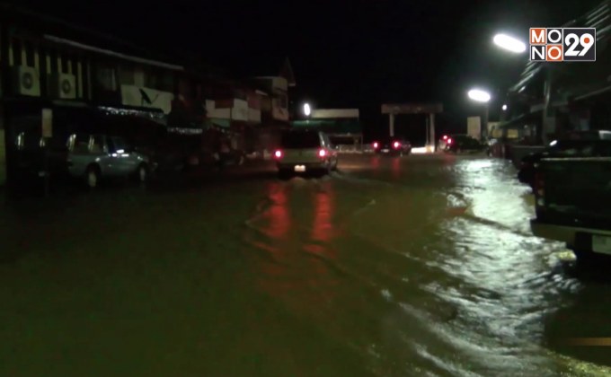 น้ำท่วม อ.วังทอง จ.พิษณุโลก เริ่มลดลง