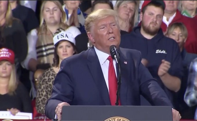 ส.ส. สหรัฐฯ ลงมติถอดถอน “ทรัมป์”