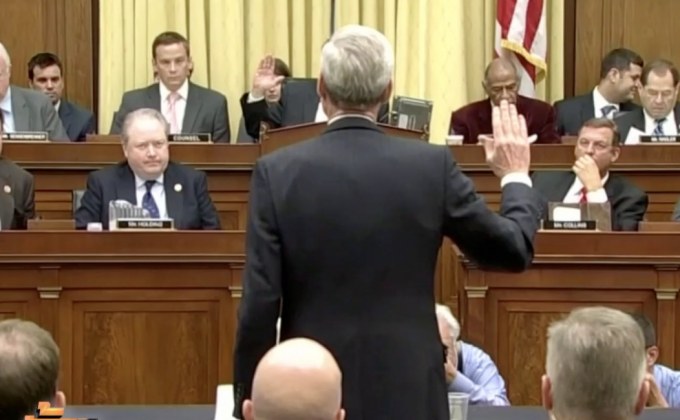 อัยการพิเศษสหรัฐส่งรายงานสรุปรัสเซียแทรกแซงเลือกตั้ง