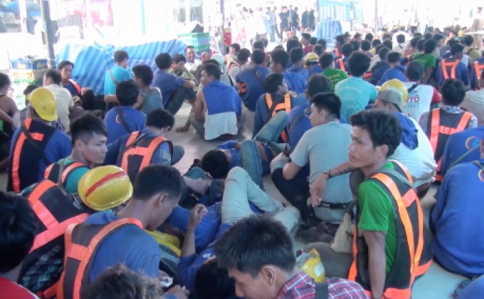 ตรวจค้นแรงงานต่างด้าวพบผิดกฎหมายเกือบพันคน