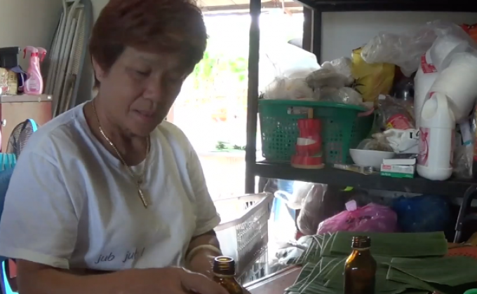 ขายเครื่องเซ่นไหว้ล้านนา สร้างรายวันละ 2,000 บาท