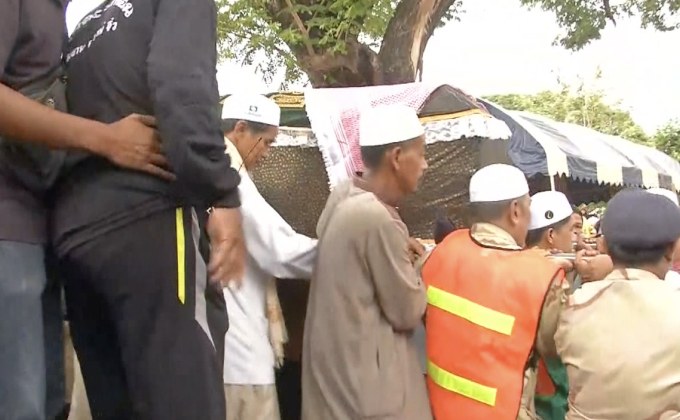 พระราชทานดินพิธีฝังศพ “นายสุรินทร์ พิศสุวรรณ”