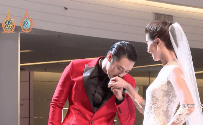 นิตยสาร WE ฉลองครบรอบ 12 ปี