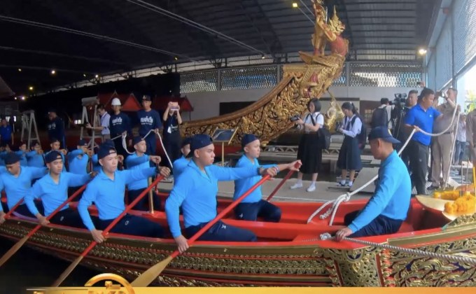 เรือพระที่นั่ง เรือพระราชพิธี กระบวนพยุหยาตราชลมารค