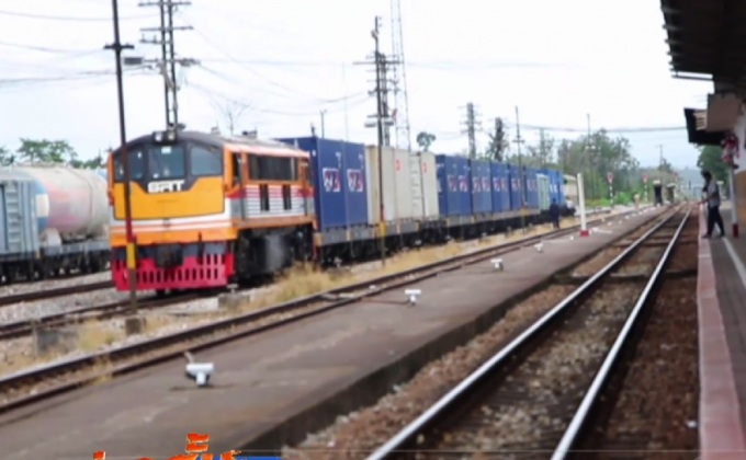 นักท่องเที่ยวอังกฤษพลัดตกรถไฟ จ.ชุมพร