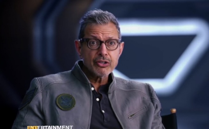 “เจฟฟ์ โกลด์บลูม” เตรียมปะทะไดโนเสาร์อีกครั้งใน Jurassic World 2