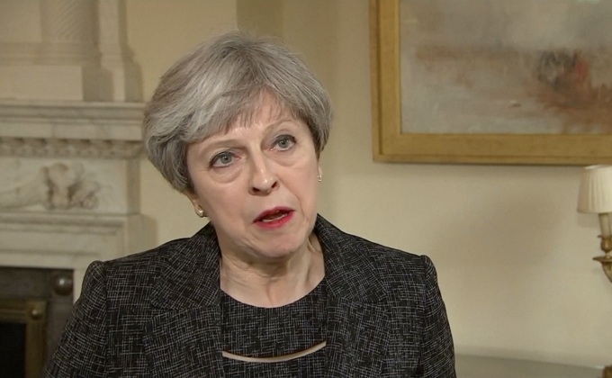 นายกฯ อังกฤษสั่งสอบเหตุเพลิงไหม้อาคารล่าสุด