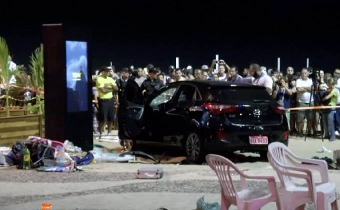 รถพุ่งชนคนที่ชายหาดโคปาคาบานาในบราซิล