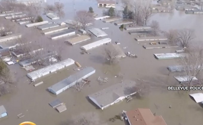 น้ำท่วมเขตมิดเวสต์ของสหรัฐฯ